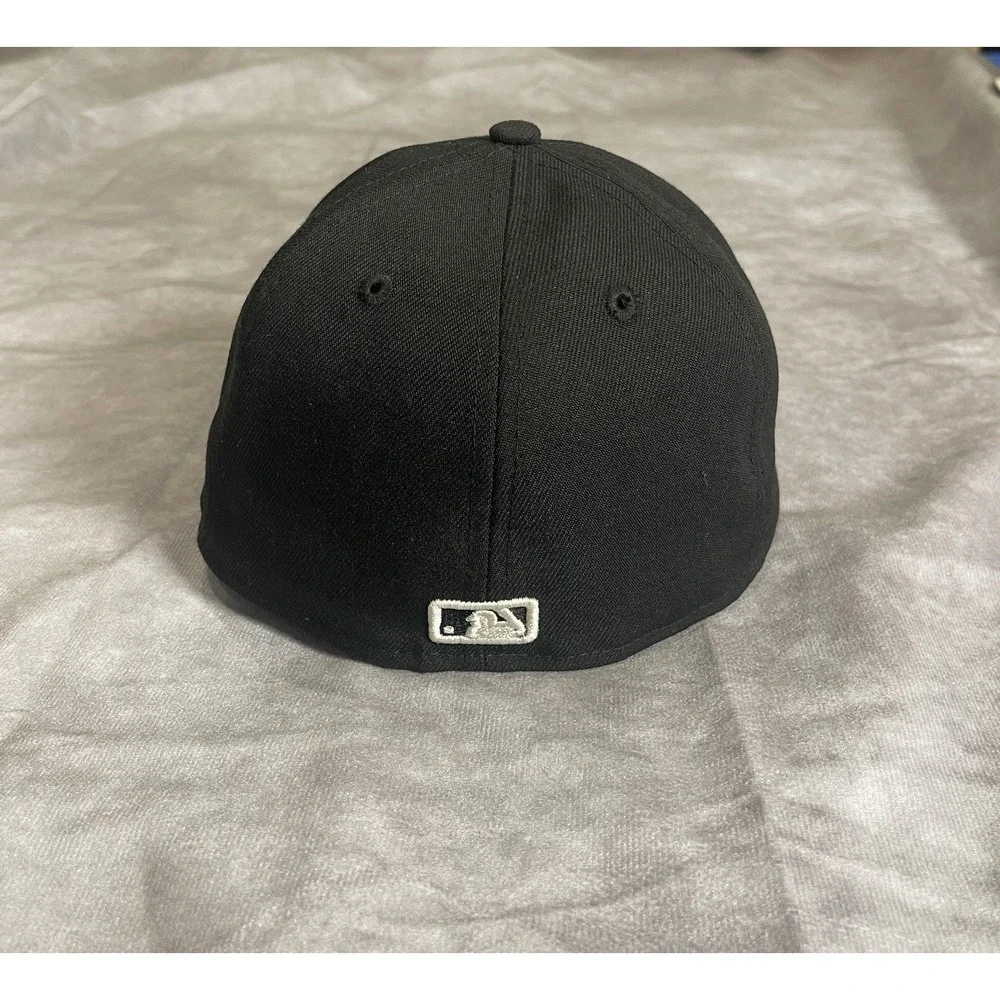 New York Yankees Hat Cap New Era 59FIFTY Fitted Mens 7 Black Baseball MLB